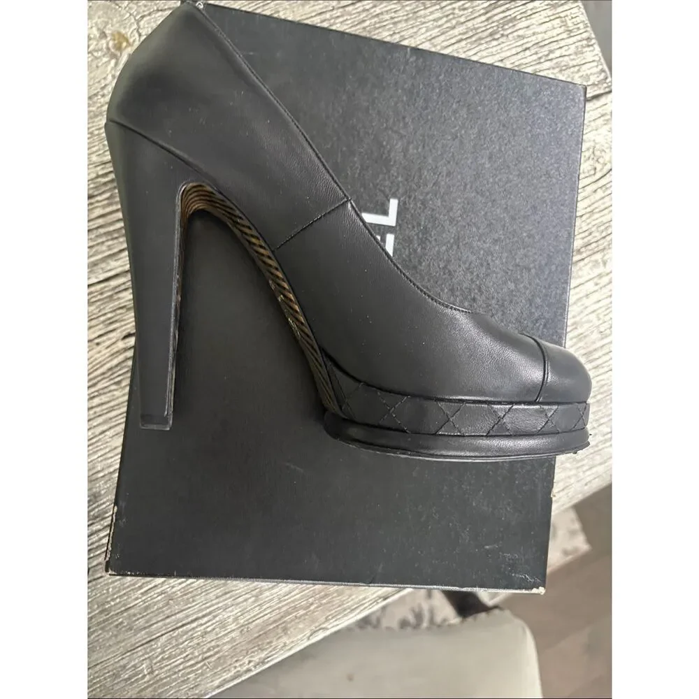 CHANEL Black Leather High Heel Pumps with CC Cap Toe 40.5 with box and receipt